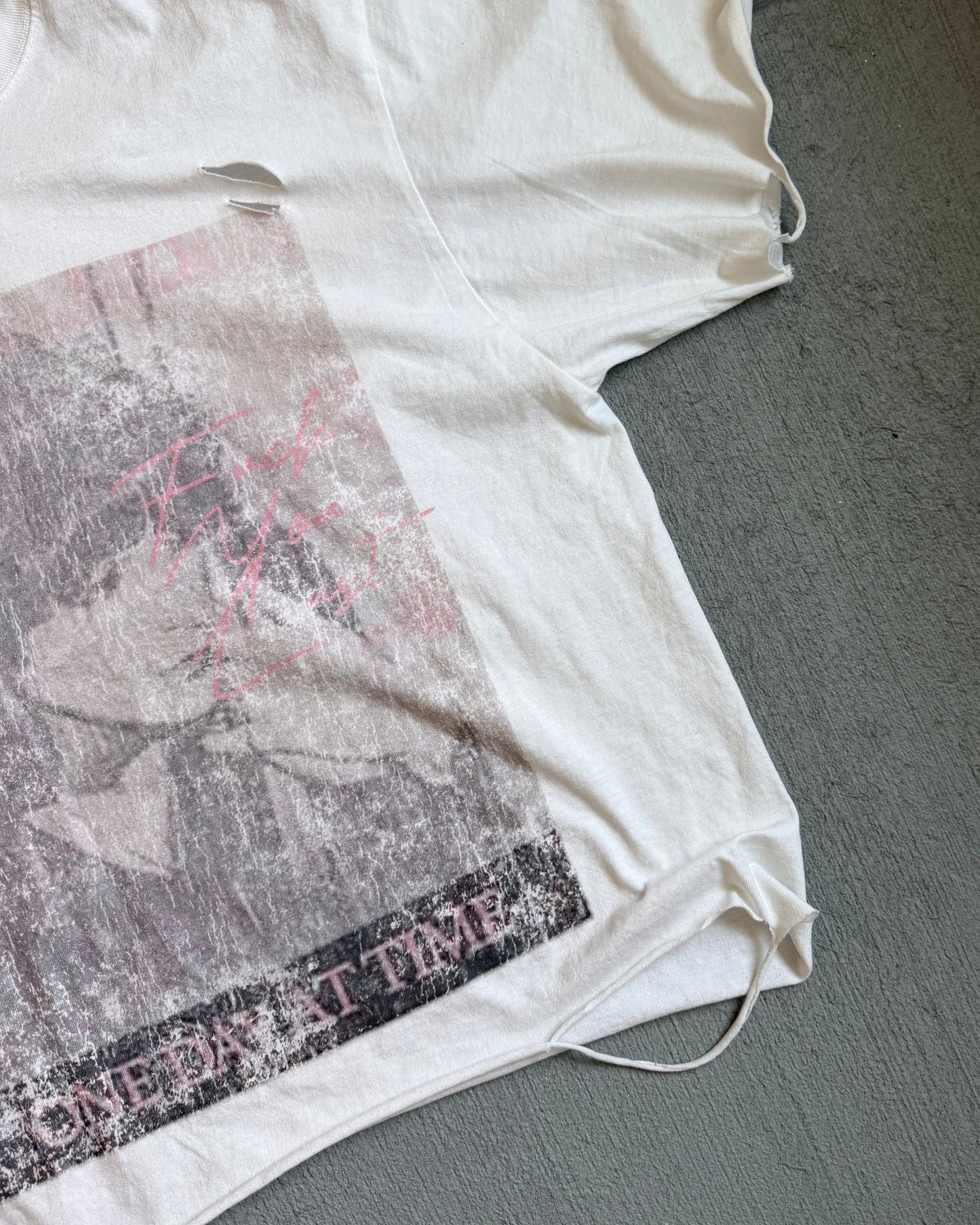 LUST TEE